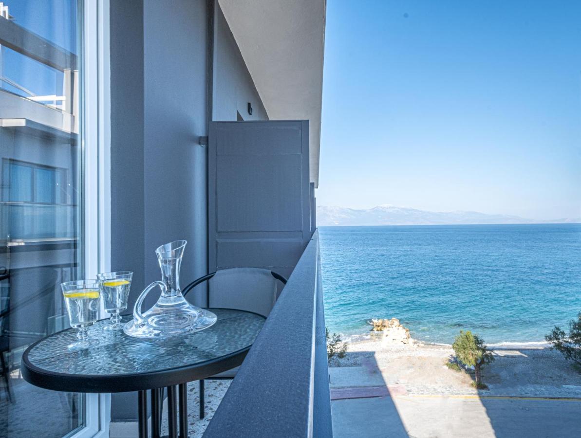 Riviera Hotel غزيلوكاسترون المظهر الخارجي الصورة